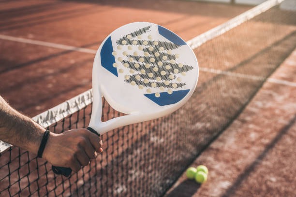 De rol van de racketgreep in het padel: tips en suggesties